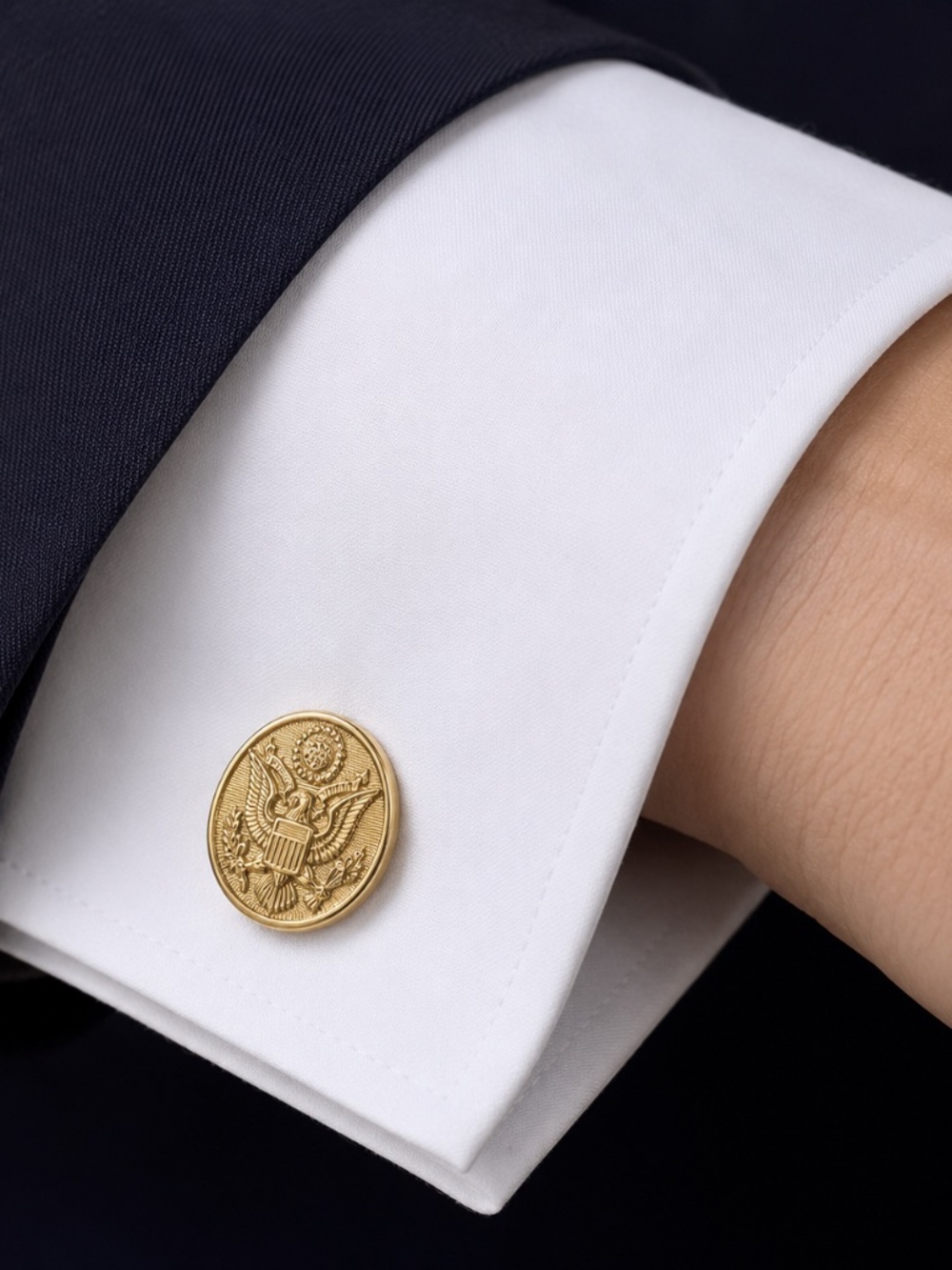 Vintage American Eagle Great Seal Gold Tone Cufflinks Oval Patriotic Formal Shir